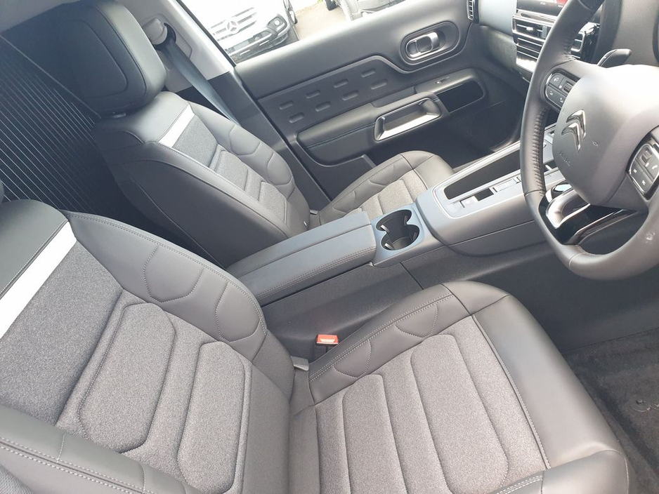 2026 Citroen C5 Aircross - image 18