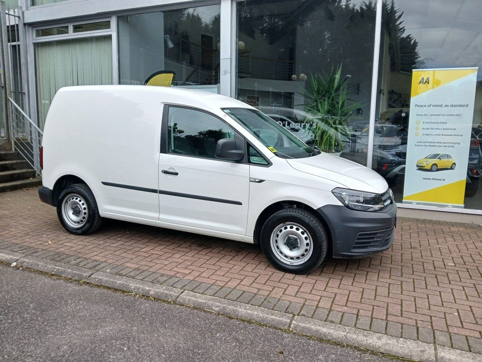 2019 Volkswagen Caddy - image 7