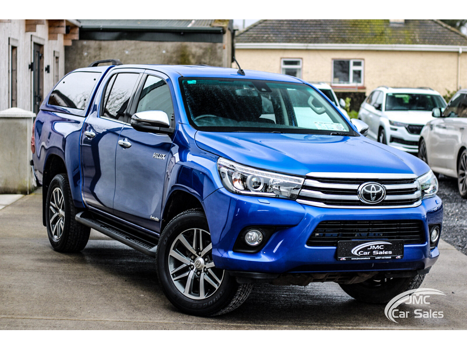 2019 Toyota Hilux - image 4