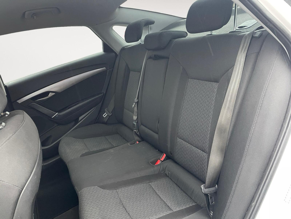 2015 Hyundai i40 Fleet Edition 1.7 Diesel €4,950