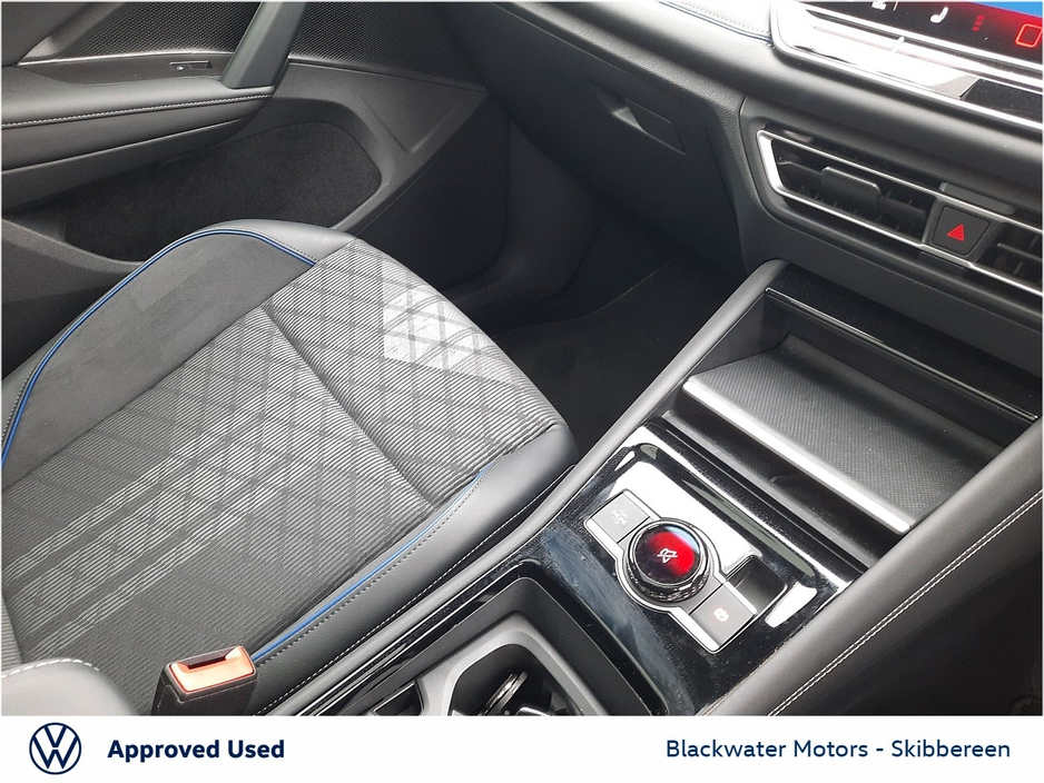 2026 Volkswagen Tiguan - image 16