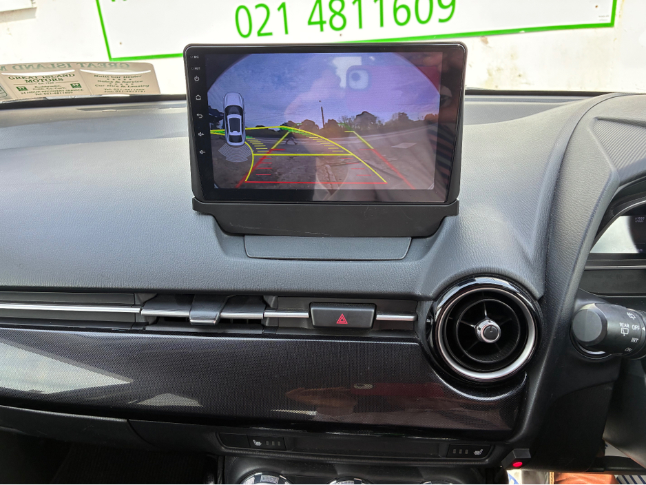 2016 Mazda Demio - image 17