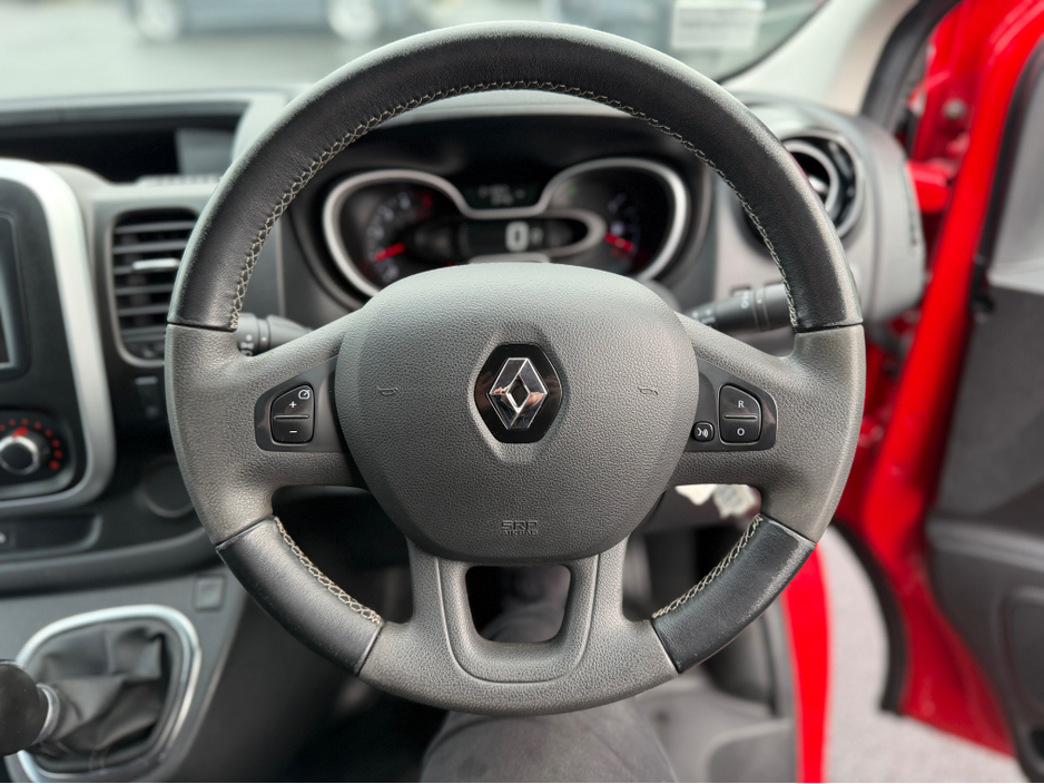 2020 Renault Trafic LL30 ENERGY - 2.0L DIESEL- AUTO - 12M WARRANTY - CAR: 1773 €14,950