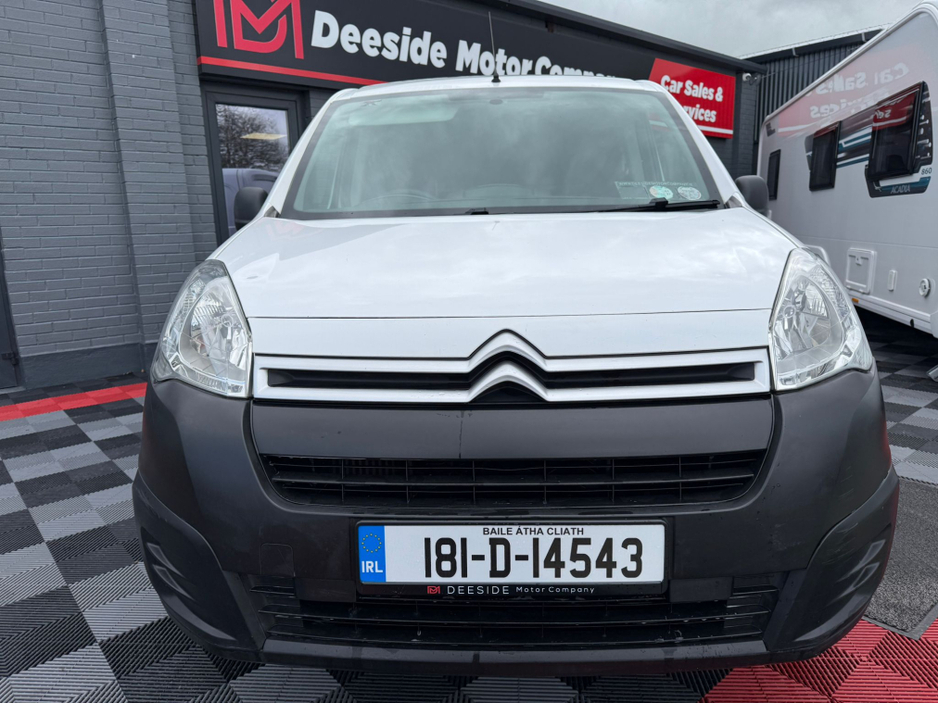 2018 Citroen Berlingo - image 2