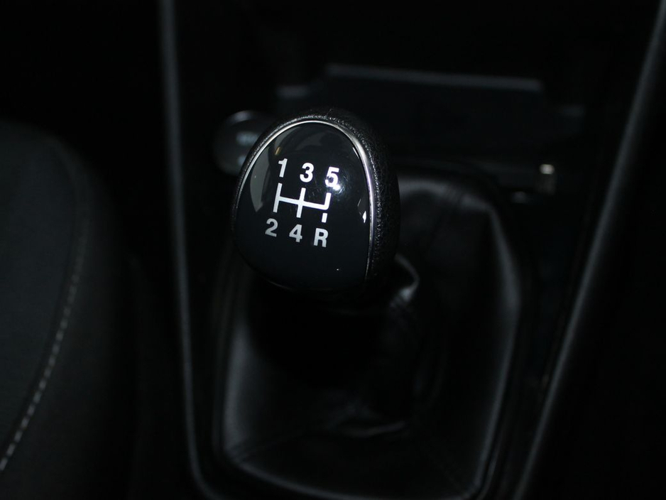 2019 Ford Fiesta 1.10 70PS 5SPD 5DR 4DR €14,999