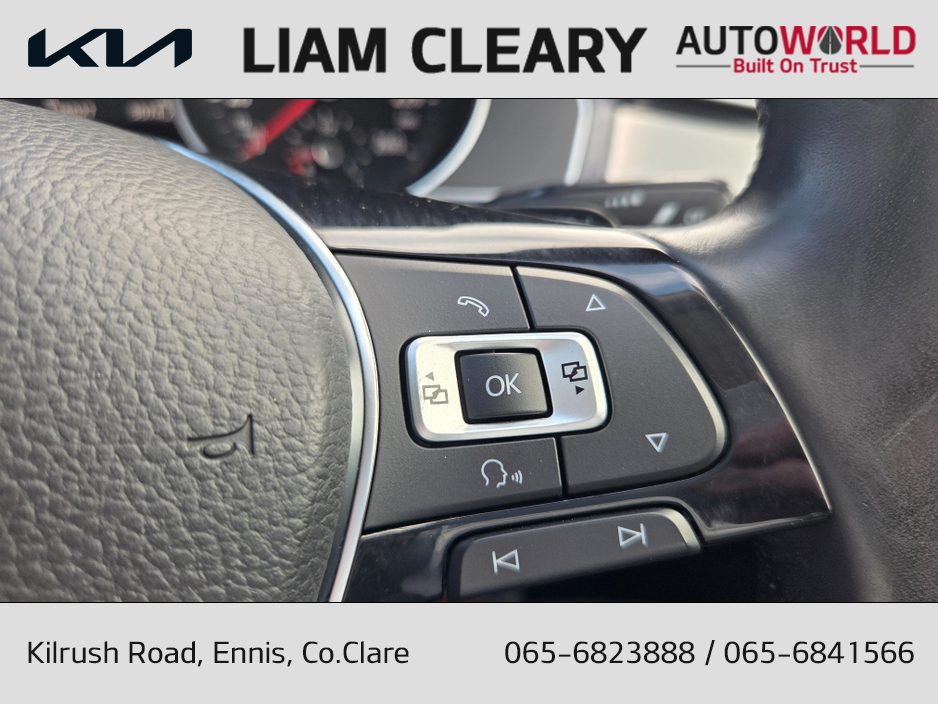 2015 Volkswagen Passat - image 20