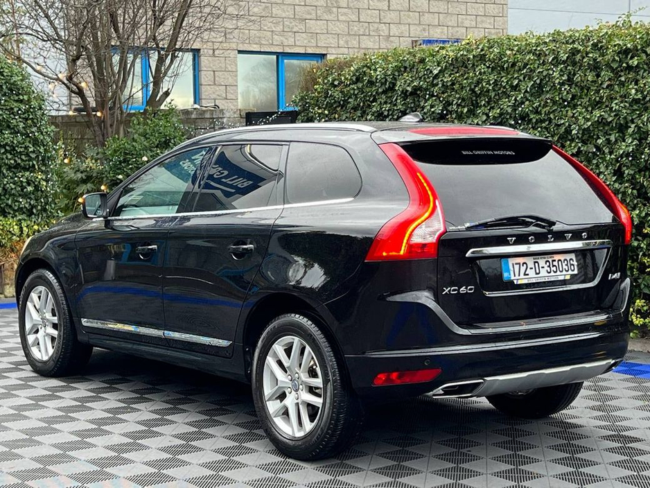 2017 Volvo XC60 D4 CLASSIC 2.0 D // OPENING PAN ROOF // LEATHER HEATED SEATS // REVERSE CAMERA €24,950