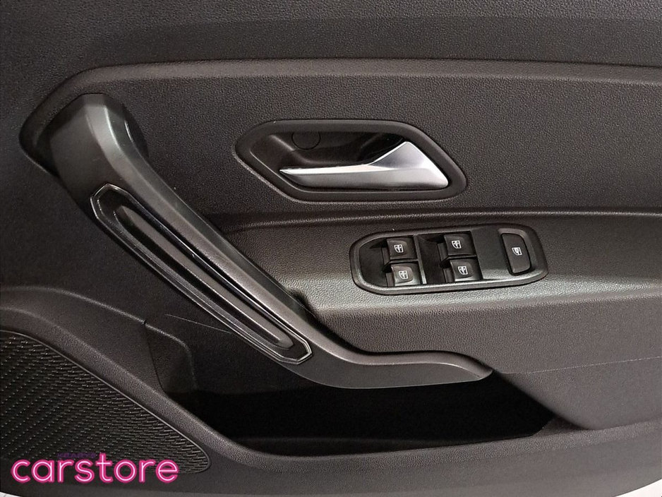 2019 Dacia Duster - image 17