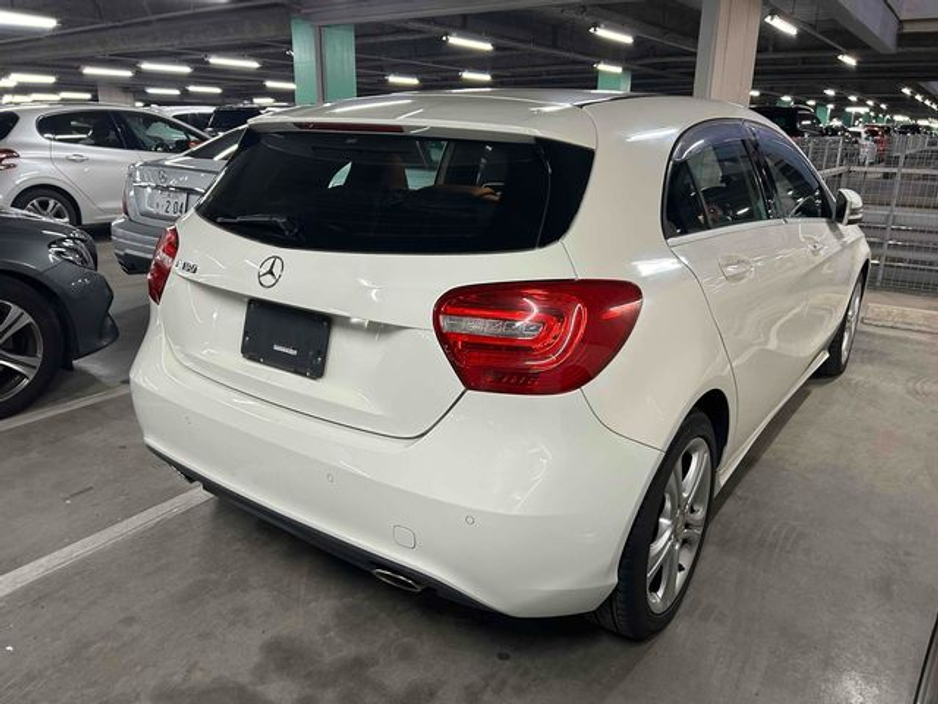 2014 Mercedes-Benz A Class - image 2