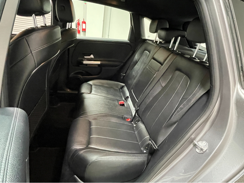 2019 Mercedes-Benz B Class - image 13