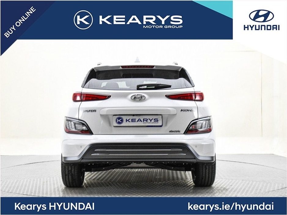 2023 Hyundai Kona EV Executive 39 kWh €22,490