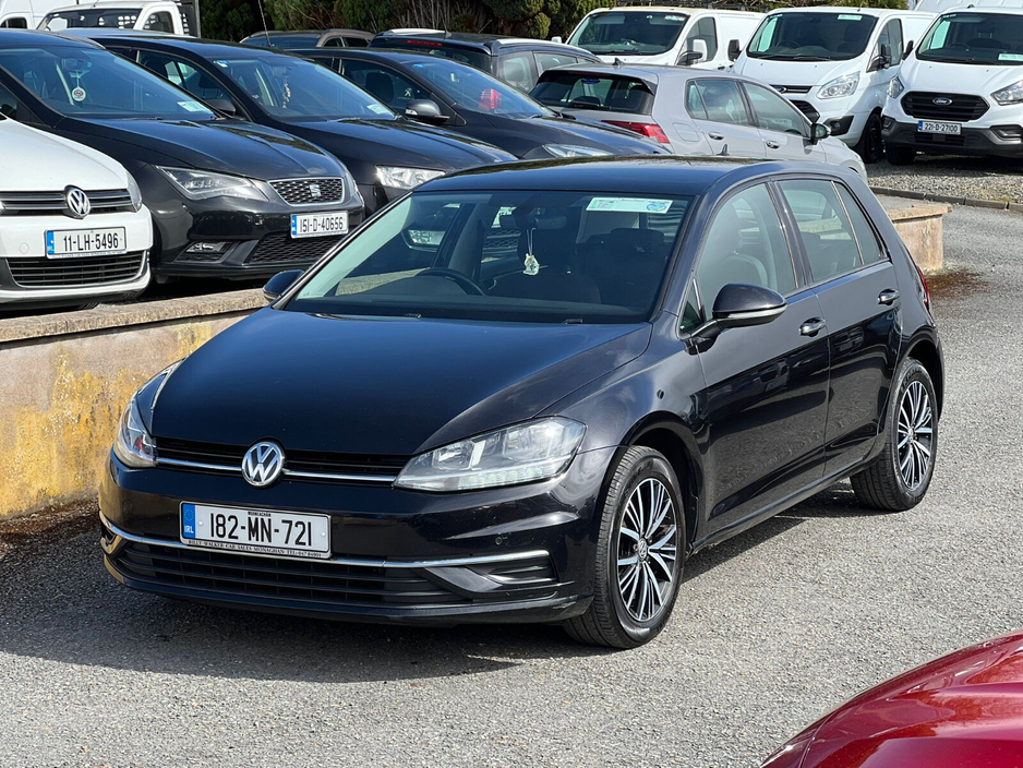 2018 Volkswagen Golf - image 2