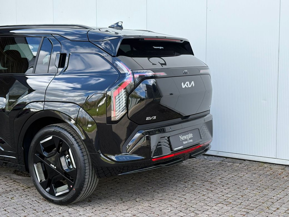 2026 Kia EV3 - image 43
