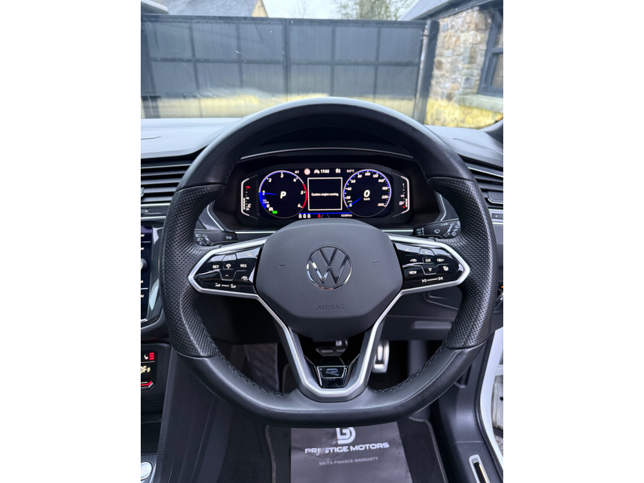2023 Volkswagen Tiguan 2.0 TDI 150HP R-Line DSG 27.5% €49,995