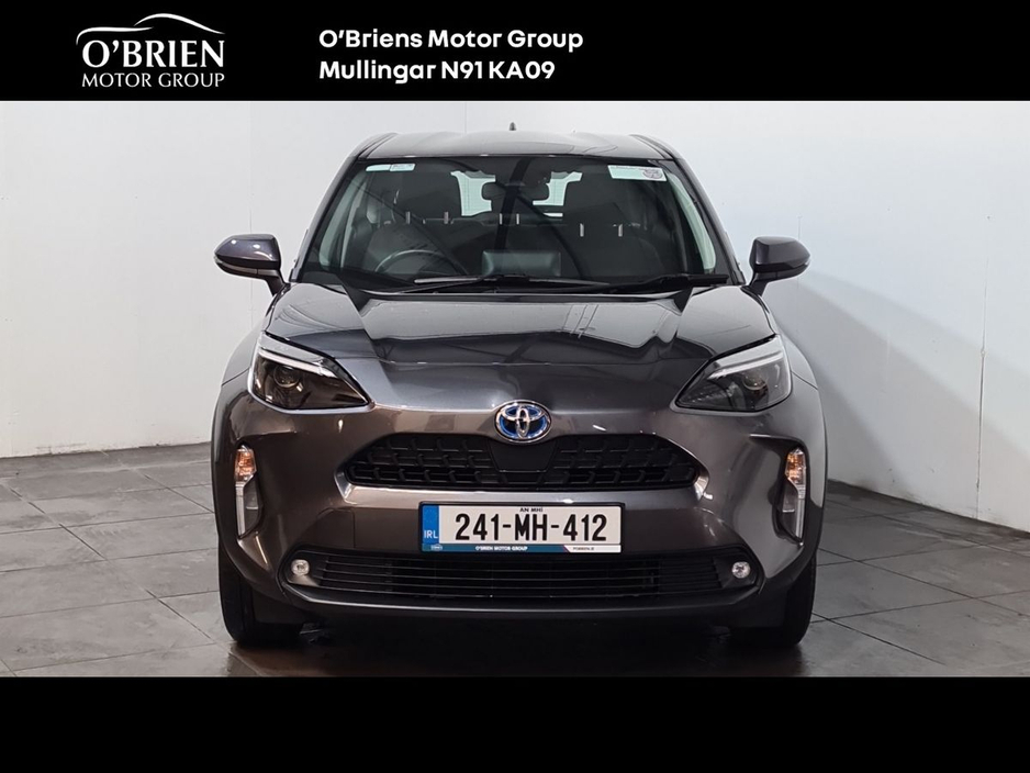 2024 Toyota Yaris Cross - image 8