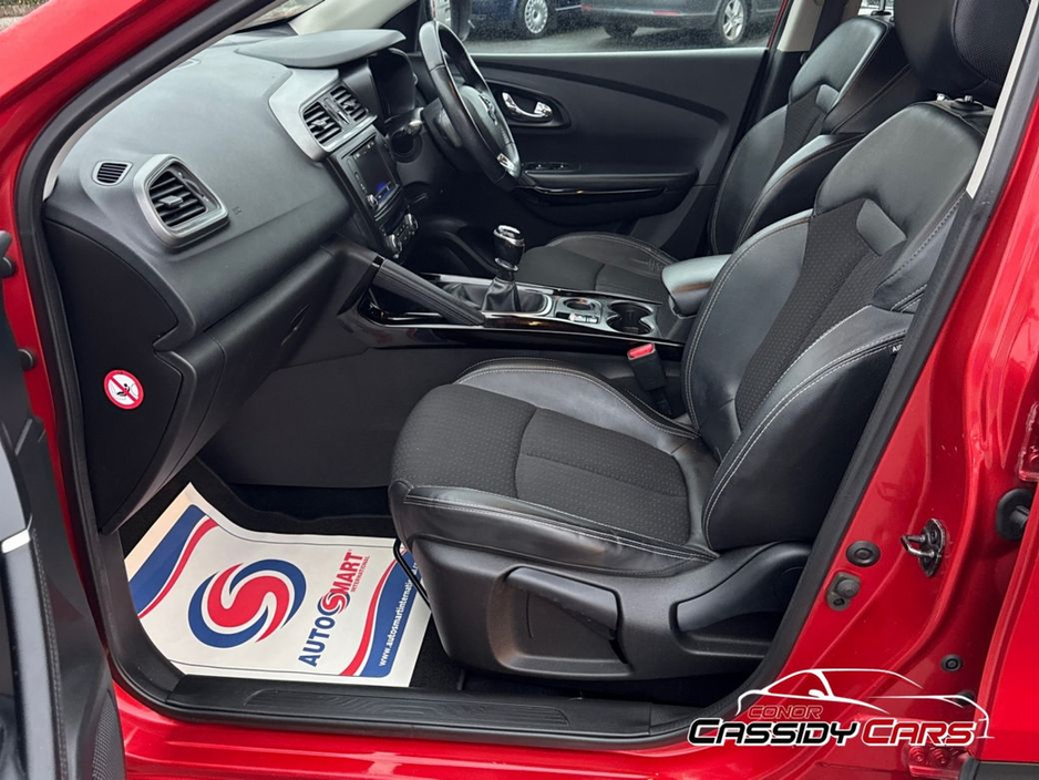 2019 Renault Kadjar - image 20