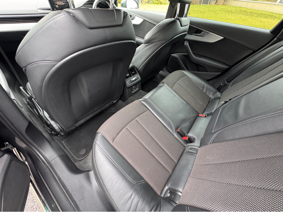 2016 Audi A4 S LINE TDI S-A €18,950