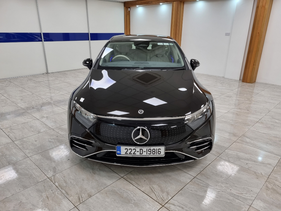 2022 Mercedes-Benz EQS - image 5