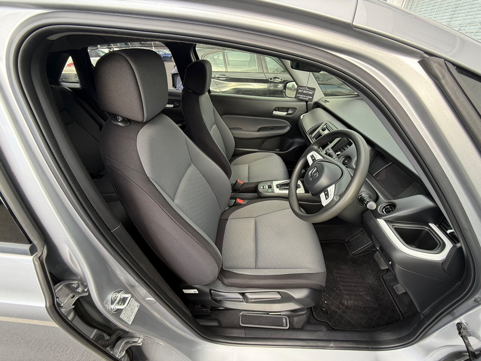 2020 Honda Fit - image 22