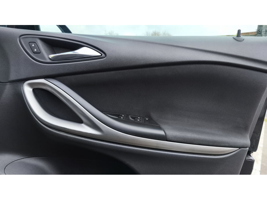 2019 Opel Astra 1.0 Petrol 1 Year Warranty €11,950