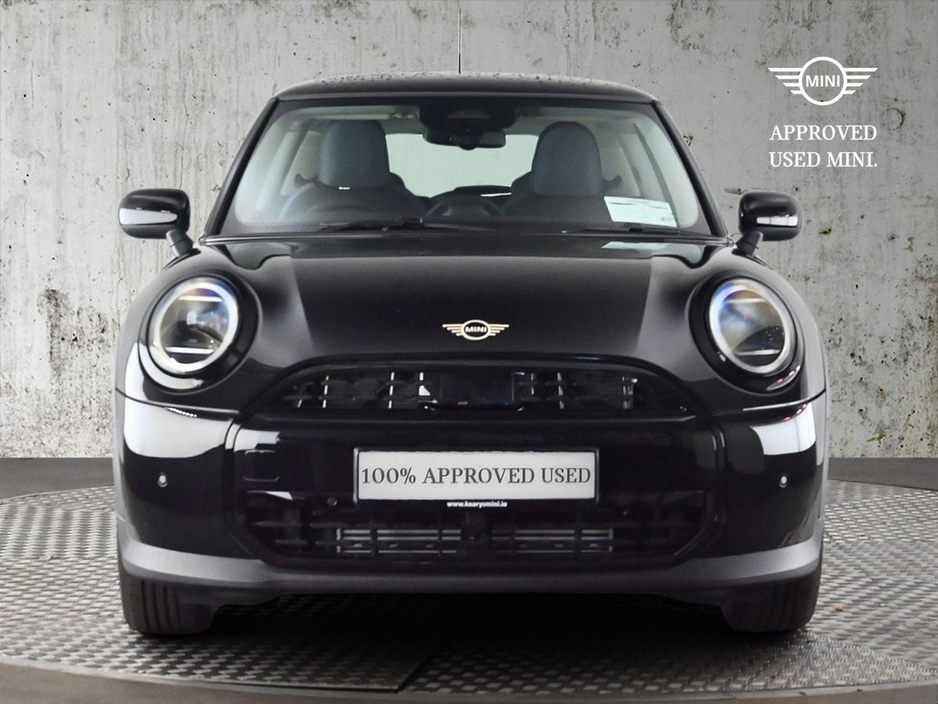 2025 MINI Hatch Cooper C 3 Door €39,900