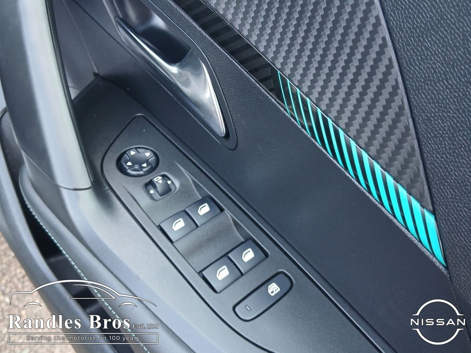 2022 Peugeot 2008 - image 20