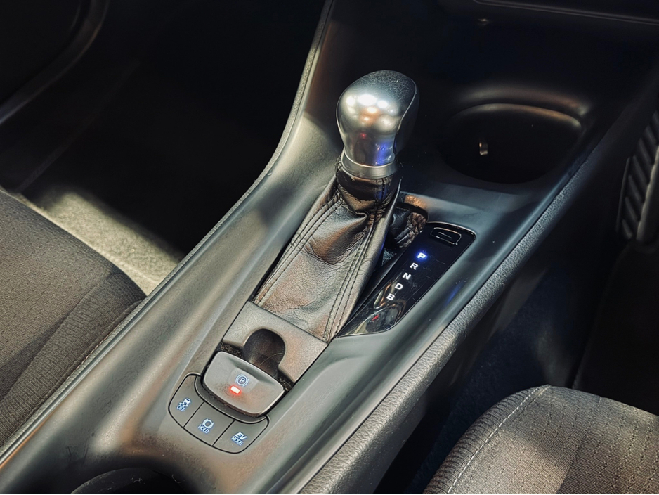 2018 Toyota C-HR - image 17