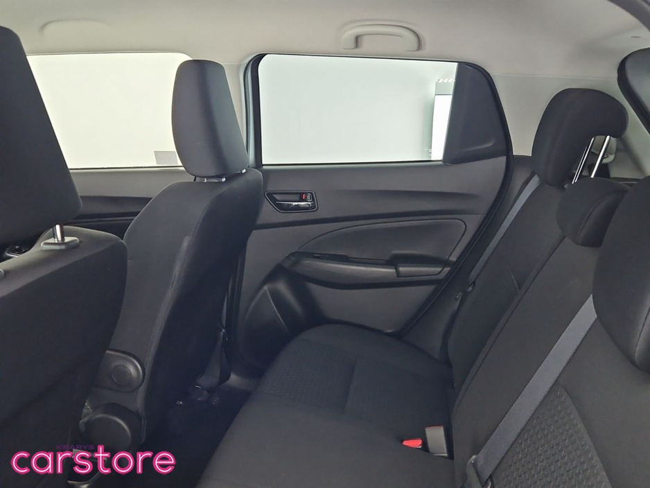 2023 Suzuki Swift - image 13