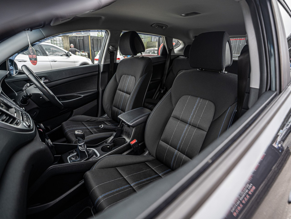 2017 Hyundai Tucson - image 21