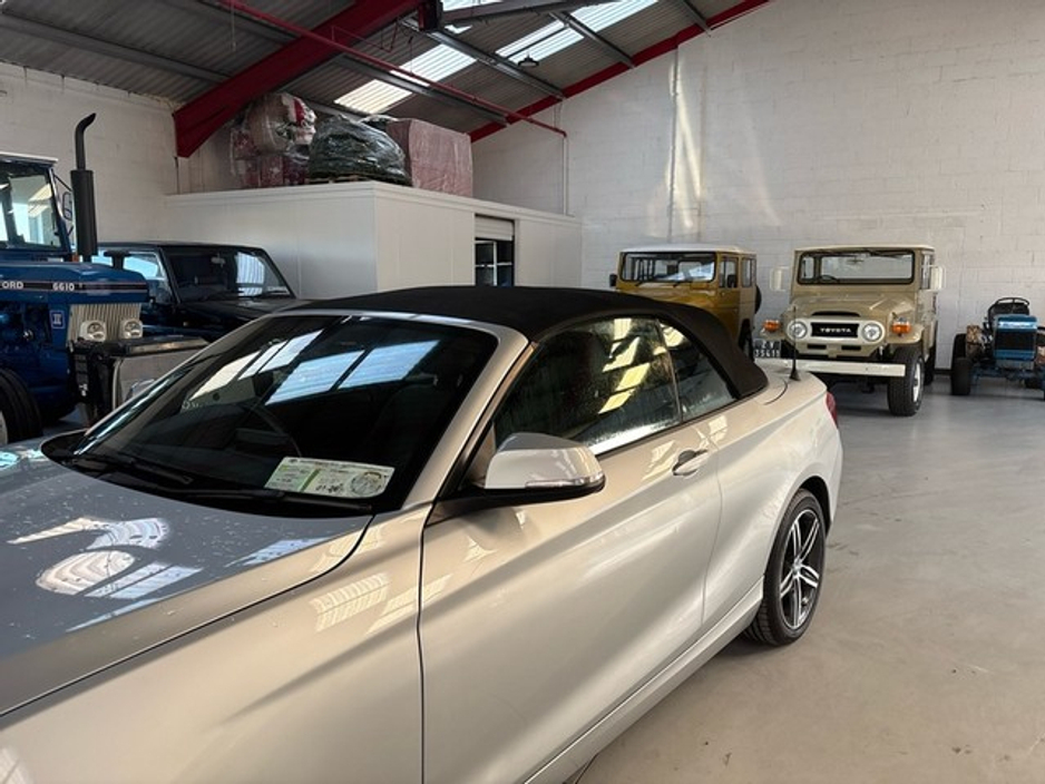 2016 BMW 2 Series - image 12