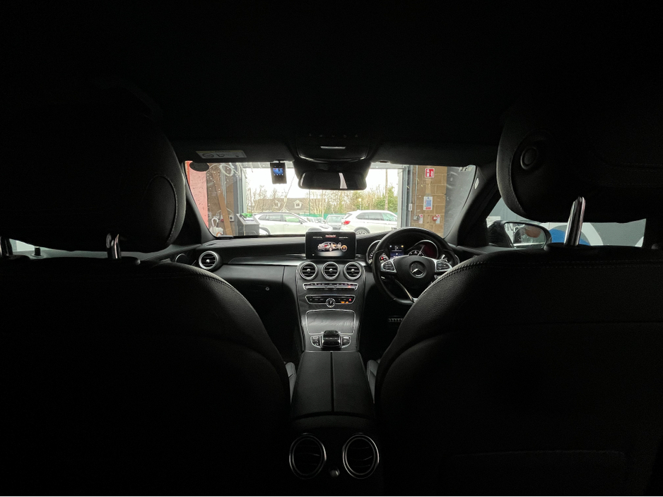 2016 Mercedes-Benz C Class - image 17
