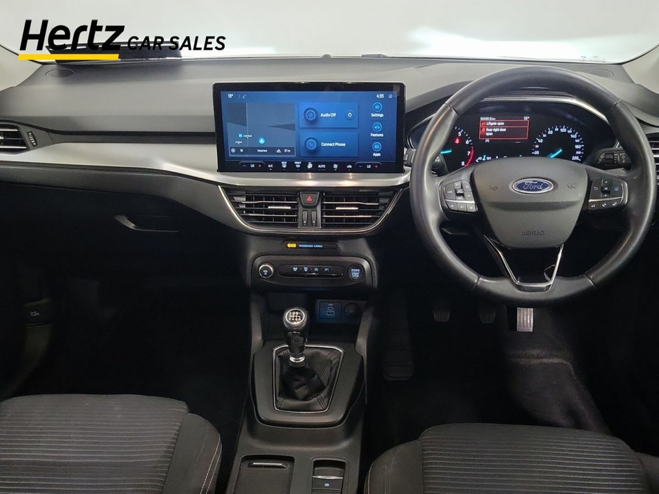 2023 Ford Focus - image 12