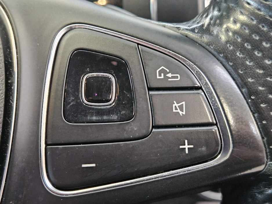 2017 Mercedes-Benz E Class - image 10