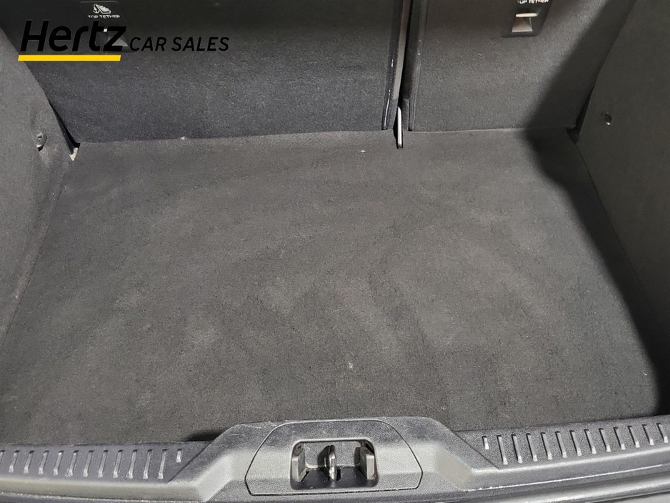 2023 Ford Focus - image 16