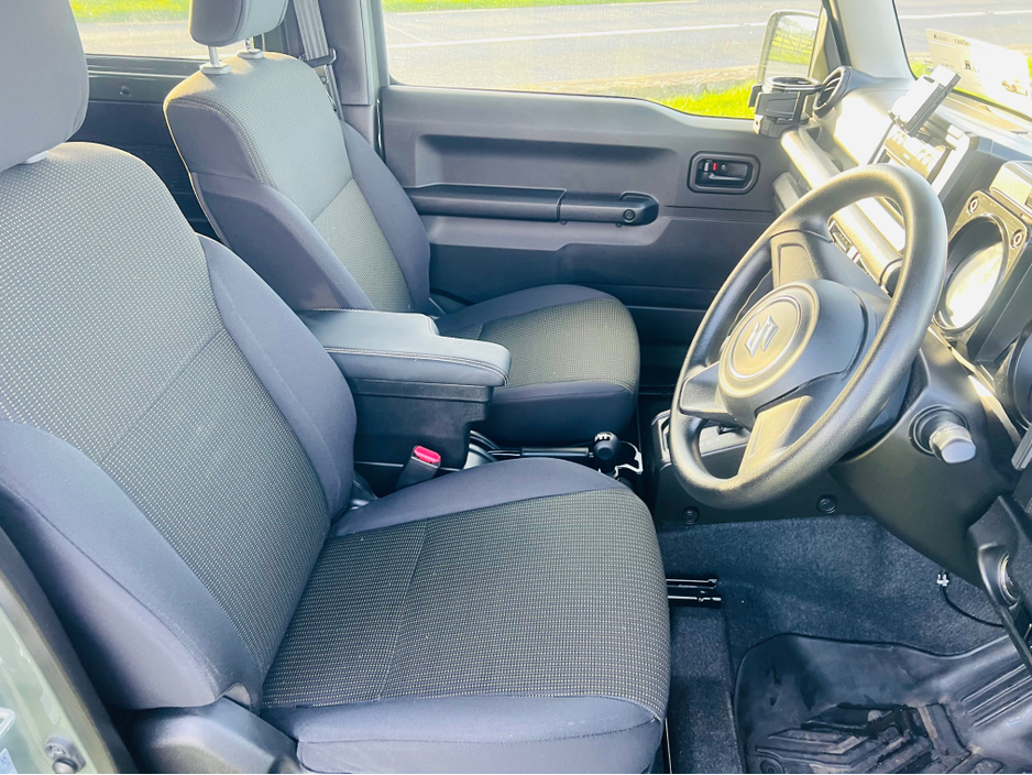 2022 Suzuki Jimny - image 19