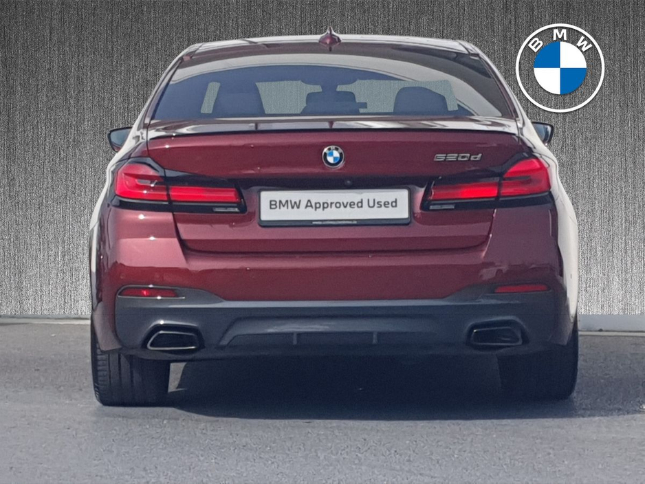 2023 BMW 5 Series - image 15