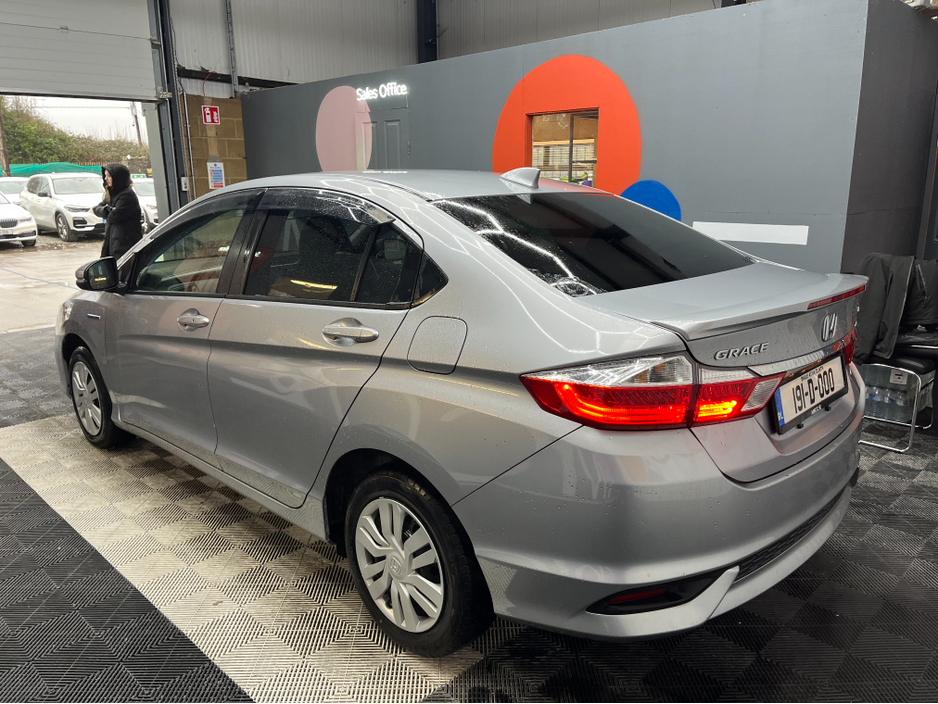 2019 Honda Grace €15950 2019 HONDA GRACE 1.5 AUTOMATIC / CRUISE CONTROL / REVERSE CAMERA AND MORE €15,950