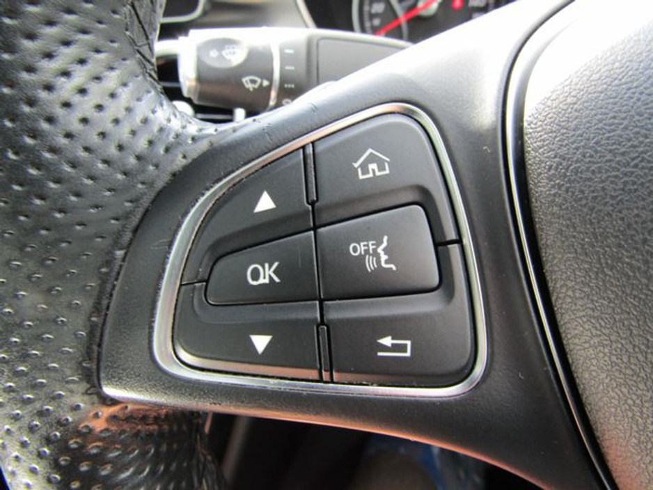 2016 Mercedes-Benz C Class - image 26