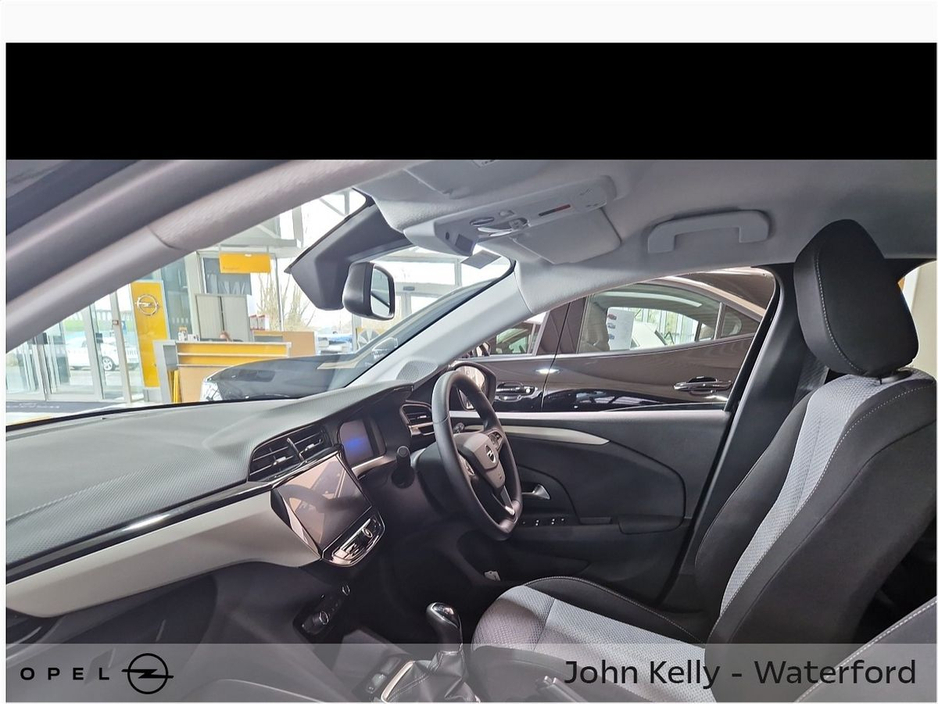 2025 Opel Corsa Elegance 1.2 €28,645