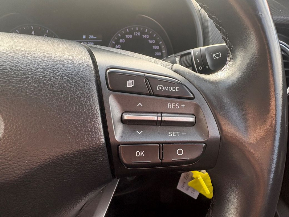 2020 Hyundai Kona Kauai Executive 5DR, Rear Parking Sensors, Air Conditioning, Bluetooth, Multi-Function Steering Wheel, Alloy Wheels, Lane Departure Warning, €21,900