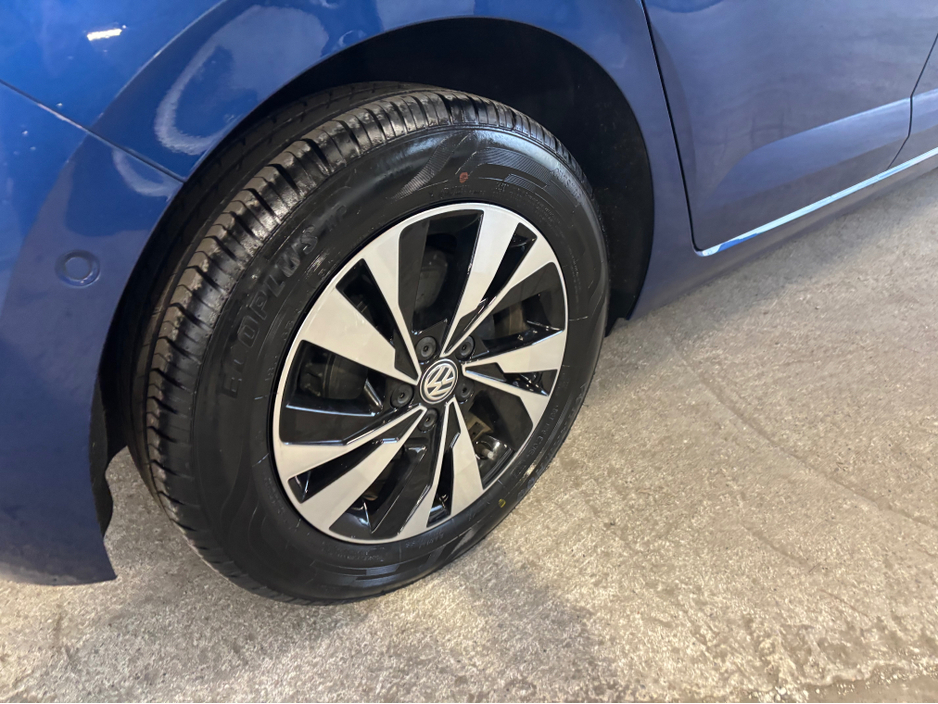 2018 Volkswagen Polo - image 15