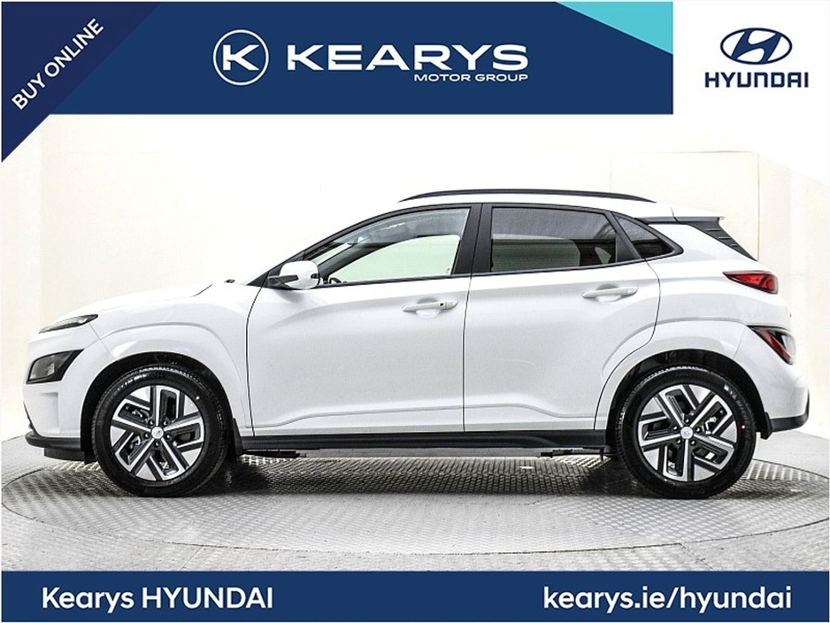 2023 Hyundai Kona EV Executive 39 kWh €22,490