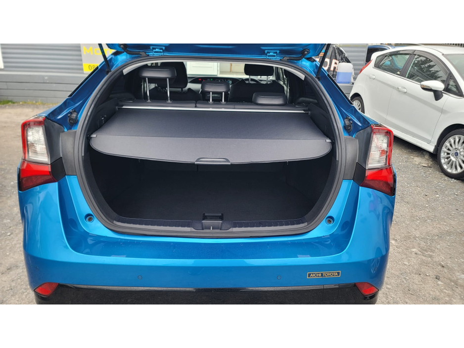 2021 Toyota Prius - image 17