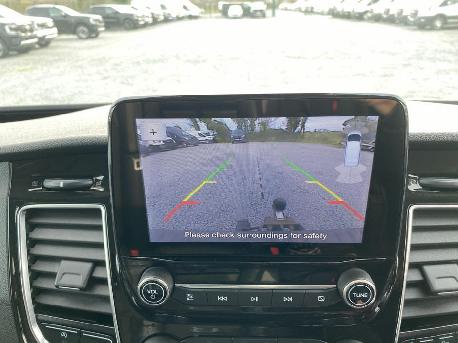 2023 Ford Transit Custom - image 12