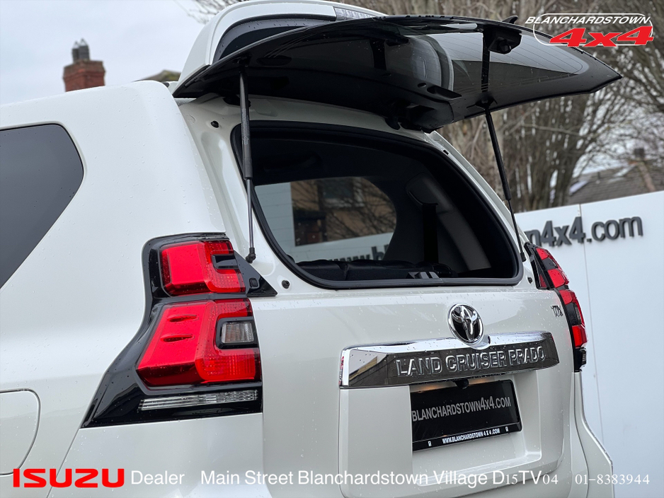 2023 Toyota Landcruiser PRADO TX  CLASSY 4x4