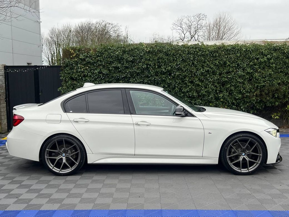 2018 BMW 3 Series 320d M-SPORT COMPETITION // FULL SERVICE HISTORY // LEATHER POWERED HEATED SEATS // DUAL ZONE CLIMATE CONTROL €25,950