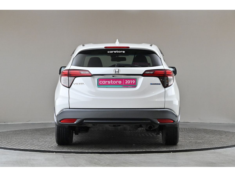 2019 Honda Vezel - image 13