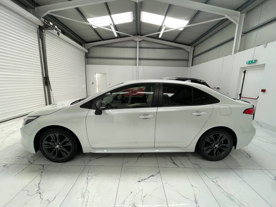 2022 Toyota Corolla - image 7