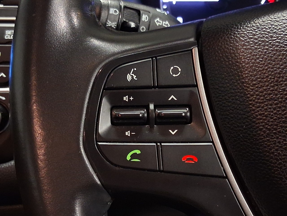 2018 Hyundai i20 - image 10