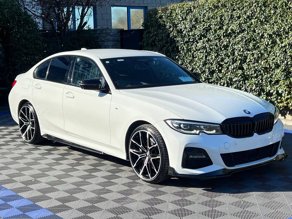 2021 BMW 3 Series - image 17